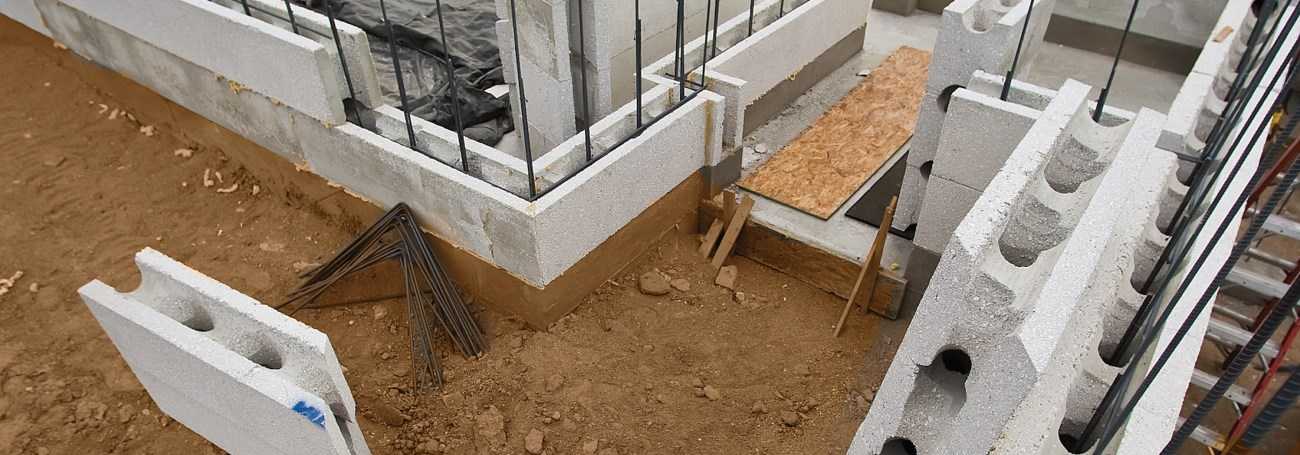 Монолитный арболит: расчет и строительство дома своими руками. особенности заливки опалубки в зимнее время