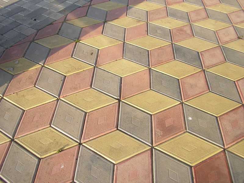 Варианты укладки тротуарной плитки — схемы и выгодные решения