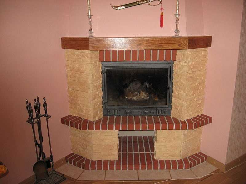 Камин-печь из кирпича (74 фото): кирпичная кладка варианта для загородного дома