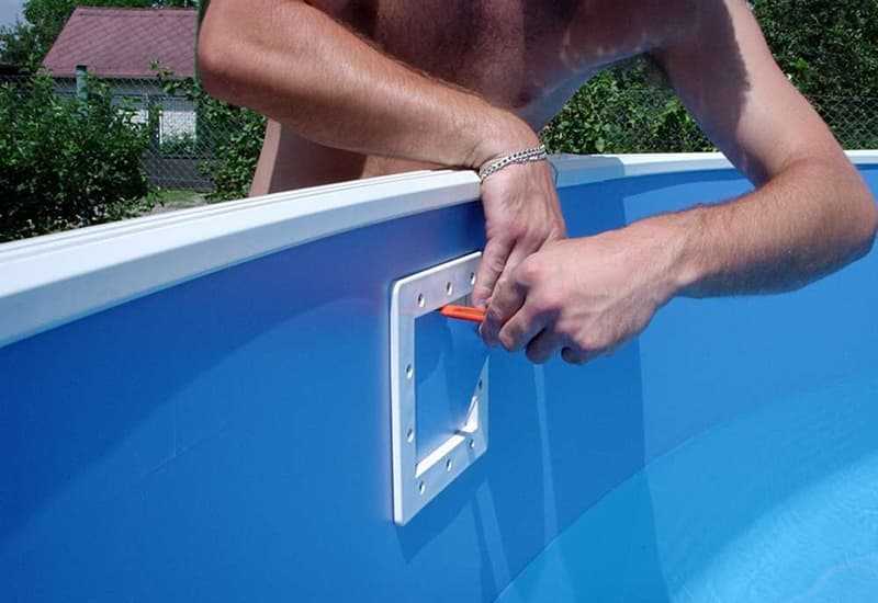 Как и чем заклеить бассейн intex? как заклеивать каркасный и надувной бассейн в домашних условиях клеем без латок?