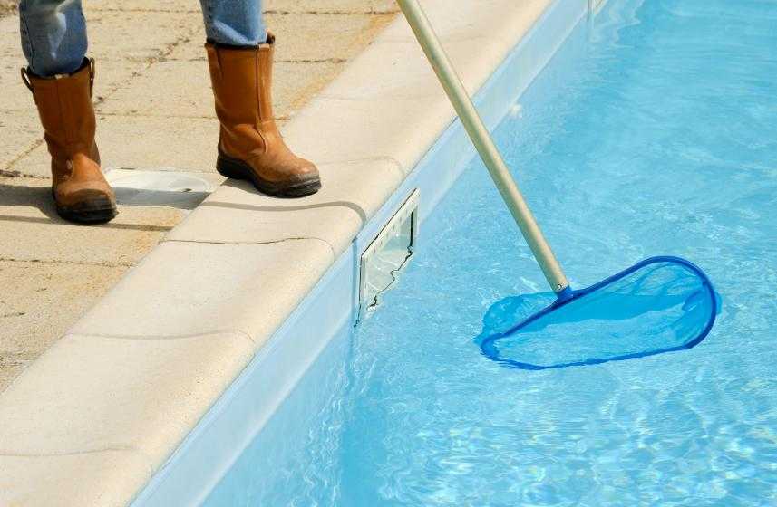 Как заклеить каркасный бассейн в домашних условиях: не сливая воду, как обнаружить, чем можно клеить, как правильно заделать герметиком, скотчем