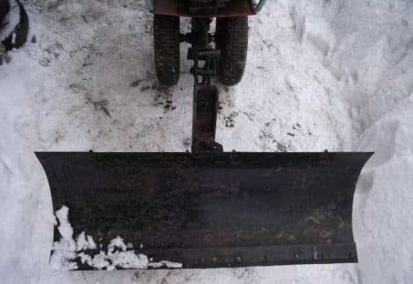О снегоуборочном мотоблоке: насадка снегоуборщик для мотоблока, как сделать