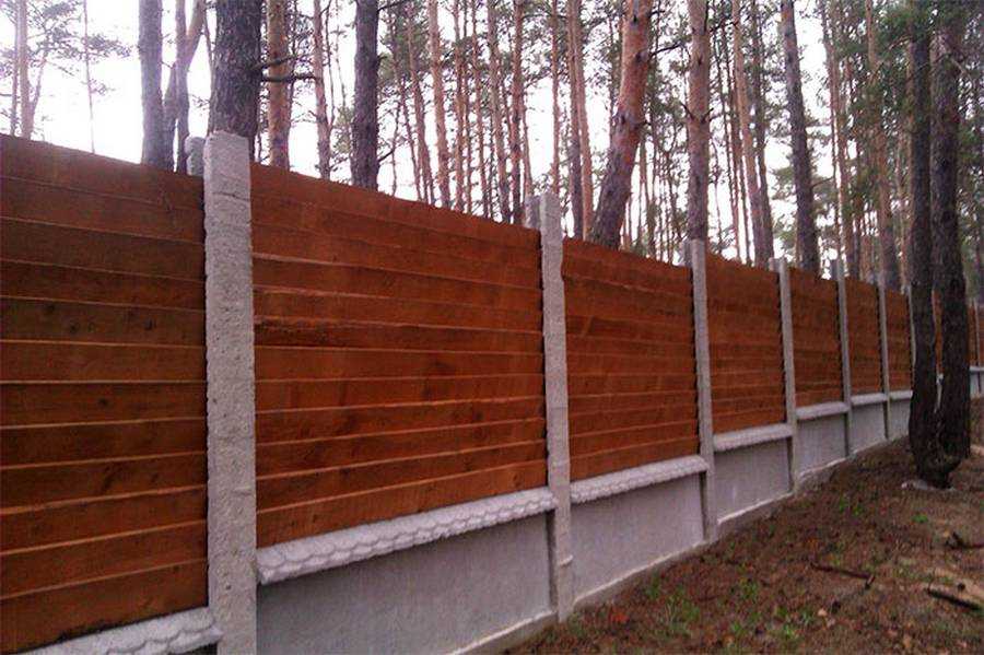 Забор из горбыля (52 фото): красивый деревянный забор из необрезной доски, все варианты обработки и дизайна