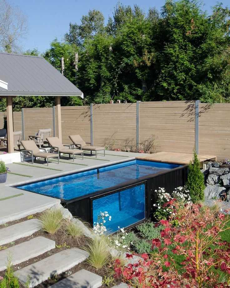 Дизайн бассейна – важный элемент интерьера и экстерьера Как производится его оформление на даче во дворе или в крытом помещении Интерьер вокруг бассейна в частном доме и на улице
