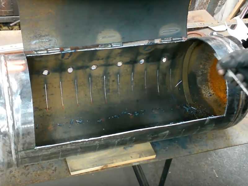 Как сделать мангал-коптильню из газового баллона своими руками