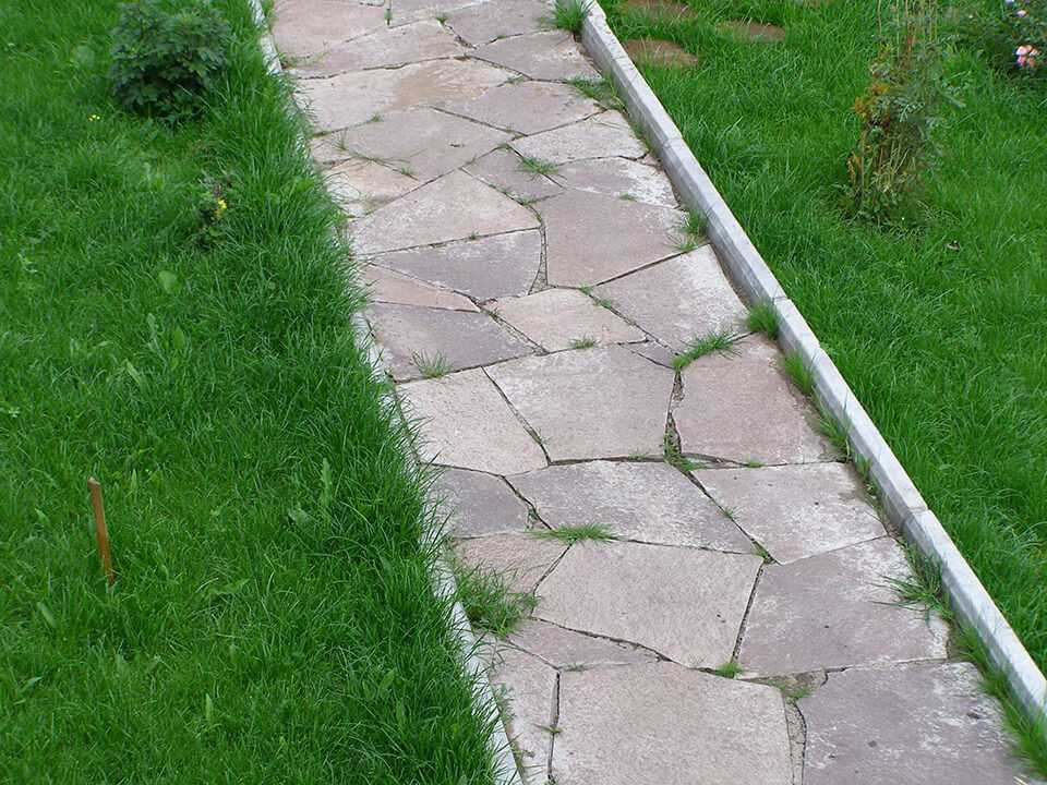 Садовые дорожки из кирпича своими руками:пошаговая инструкция мощения на даче